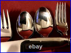 CHANDELIER Oneida Stainless 20 Pieces Service for 4 Excellent 18/8 USA Flatware