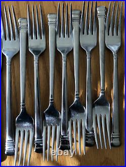 Chalcis Oneida 18/10 Glossy Stainless Flatware 35 Piece Set Made In China