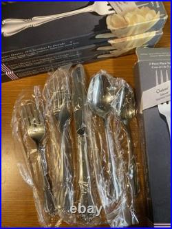 Chateau Oneida Oneidacraft Deluxe Stainless 20 Piece Set For 4 NIB NEW