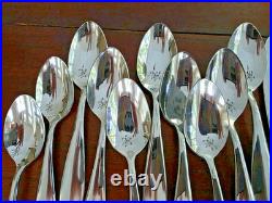 Comet by Oneida Stainless 18/0 Glossy -Set of 29 Knives, Forks, Spoons +