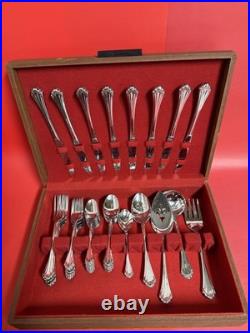 Community Stainless Flatware Set with Case Knives Forks Spoons Serving