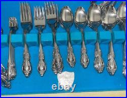Distinction Deluxe HH Stainless Flatware by Oneida 97 Piece WithServing&Case