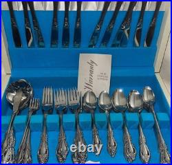 Distinction Deluxe HH Stainless Flatware by Oneida 97 Piece WithServing&Case