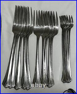 Distinction Deluxe Stainless Oneida Westgate/Royal Crest Serving Set (41 Pieces)