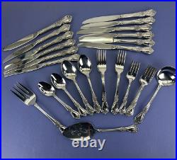 Distinction Deluxe Stainless by Oneida HH Kennett Square 63 Piece Flatware Set