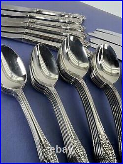 Distinction Deluxe Stainless by Oneida HH Kennett Square 63 Piece Flatware Set