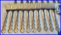 Distinction Deluxe Stainless by Oneida HH Valerie Lot of 98 Service for 10 PLUS