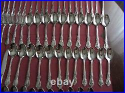 Distingtion Deluxe Stainless by Oneida HH Flatware SET of 101 Pieces NO BOX