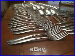 Excellent Vintage 107 Pc Oneida Community Twin Star Stainless Flatware Set NEW
