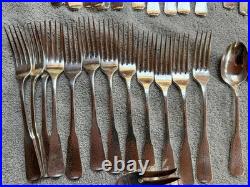 FIRST COLONY 1881 Rogers Oneida SET of 68 pc Hammered 1977 Service For 12