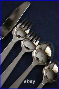 FROST 5 Piece Place Setting (s) Oneida Community 18/8 Stainless Unused Flatware
