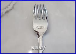 MINT! 36 Pc Oneida Achievement VENETIAN GOLD 18/8 Stainless Flatware SetKOREA