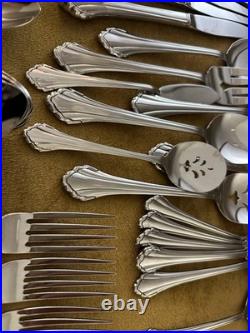 MINT! Oneida Community Stainless CLARETTE SERVICE FOR 12 + Serving Set