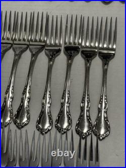 Mansion Hall Oneida Stainless Distinction Deluxe HH Flatware Cutlery 116 Pieces