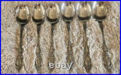 Monte Carlo 37 piece Set Service For 6 Oneida Delux Stainless 18/10