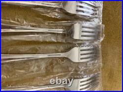 NEW IN PACKAGE! Oneida Community Stainless CLARETTE (4) Dinner Forks 2available