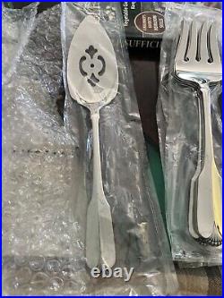 NEW Oneida Ridgecrest Stainless 69 pcs Flatware Set 12 Place Settings 9 Serving