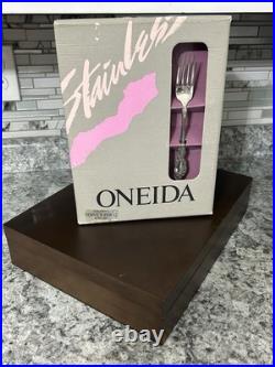 NIB Oneida Wordsworth Stainless Steel Flatware 64-piece Set for 12 with Box Rare