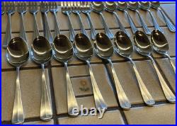 NORTHLAND Oneida POST ROAD 40 PC SATIN STAINLESS FLATWARE SET