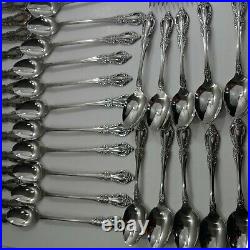 Near Mint Distinction Deluxe Stainless Oneida HH Raphael Flatware 59 Pieces