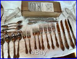 New Vintage 40 Piece Oneida Deluxe Strathmore Stainless Flatware 8 Place Setting