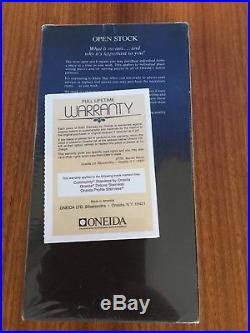 New in Box 20 Pc Set Oneida Community Stainless Flatware Venetia Service For 4