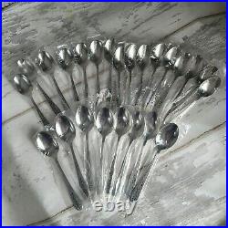New with box complete Stanley Roberts Rogers Stainless Floral Mist FLATWARE