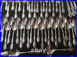 Nice! 82 Pcs Serves 12 Chatelaine Oneida Community Stainless 20 T's & 13 Hostess