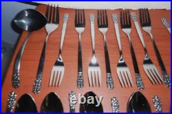 Northland Japan Oneida Ohs75 Black Scroll Service For 8 + Serving Set 61 Pieces Northland Japan Oneida Ohs75 Black Scroll Service For 8 + Serving Set 61 Pieces