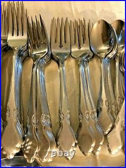 Northland Oneida Stainless Musette 127 Pieces Very Large Set with Serving