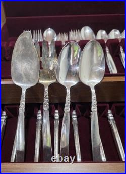 ONEIDA Community 54pc Stainless Steel Flatware Set Floral Handle, With Case