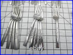 ONEIDA DECORATORS CATALINA Stainless Flatware 65 pcs (serves 10)