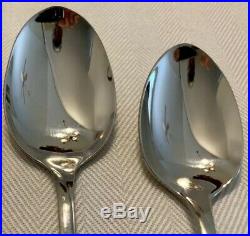 ONEIDA DELUXE Stainless CALLA LILY SET OF 20 Service For 4 MINT Fork Spoon Knife