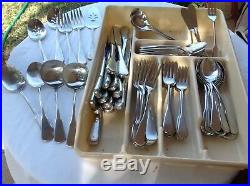 ONEIDA DELUXE YANKEE CLIPPER STAINLESS SATIN 84pc w serving