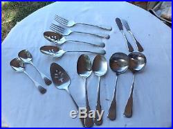 ONEIDA DELUXE YANKEE CLIPPER STAINLESS SATIN 84pc w serving