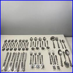 ONEIDA Deluxe Stainless Mozart Flatware 47 Pieces See Photos READ Serving