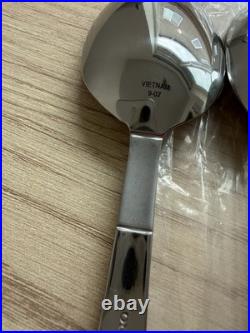 ONEIDA Echo Vietnam 20 Pieces