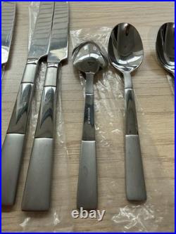 ONEIDA Echo Vietnam 20 Pieces