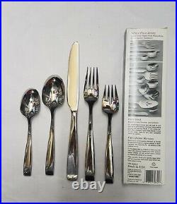 ONEIDA Forte Stainless Flatware Place Setting Made in USA