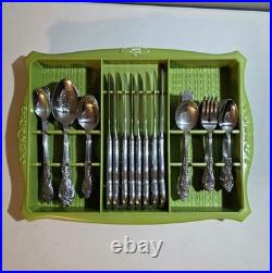 ONEIDA Galveston Profile Stainless 64 Piece 8 Serving Flatware Set + Holder