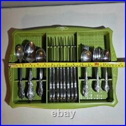 ONEIDA Galveston Profile Stainless 64 Piece 8 Serving Flatware Set + Holder