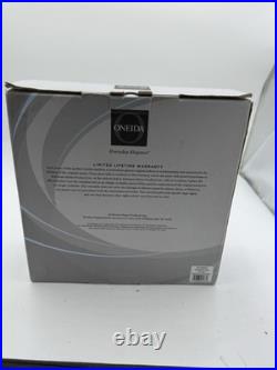 ONEIDA Mandolina Stainless Steel Flatware Set 65 Pieces