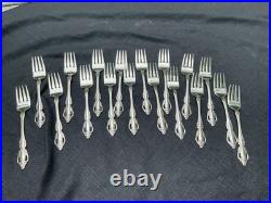 ONEIDA RAPHAEL Stainless Steel USA Flatware Set 101 Pieces