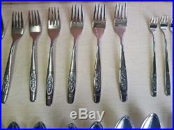 ONEIDA ROSE PENDANT DISTINCTION DELUXE HH STAINLESS FLATWARE 105 pieces set