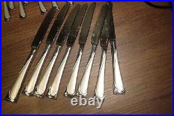 ONEIDA STAINLESS set service for 8 OF 52 pieces