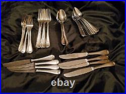 ONEIDA Stainless Flatware Lot ISLET 31 pieces including 2 srvg 1 sugar spoons