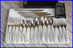 ONEIDA TRANQUILTY Silverware Set Stainless Knives Forks Spoons-20 Piece Lot GUC