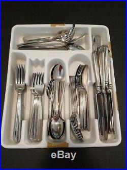 ONEIDA USA UNITY 66 PIECES SERVICE FOR 12 silverware flatware set with serving