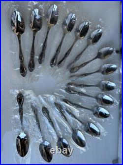 ONEIDA Vintage Stainless SILVER Huntington DELUX Kings and Queens One Set 62 Pcs
