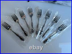 ONEIDA Vintage Stainless SILVER Huntington DELUX Kings and Queens One Set 62 Pcs